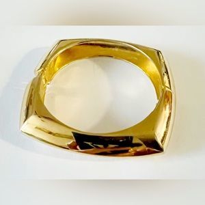 1980s Gold Square Clamper Bracelet